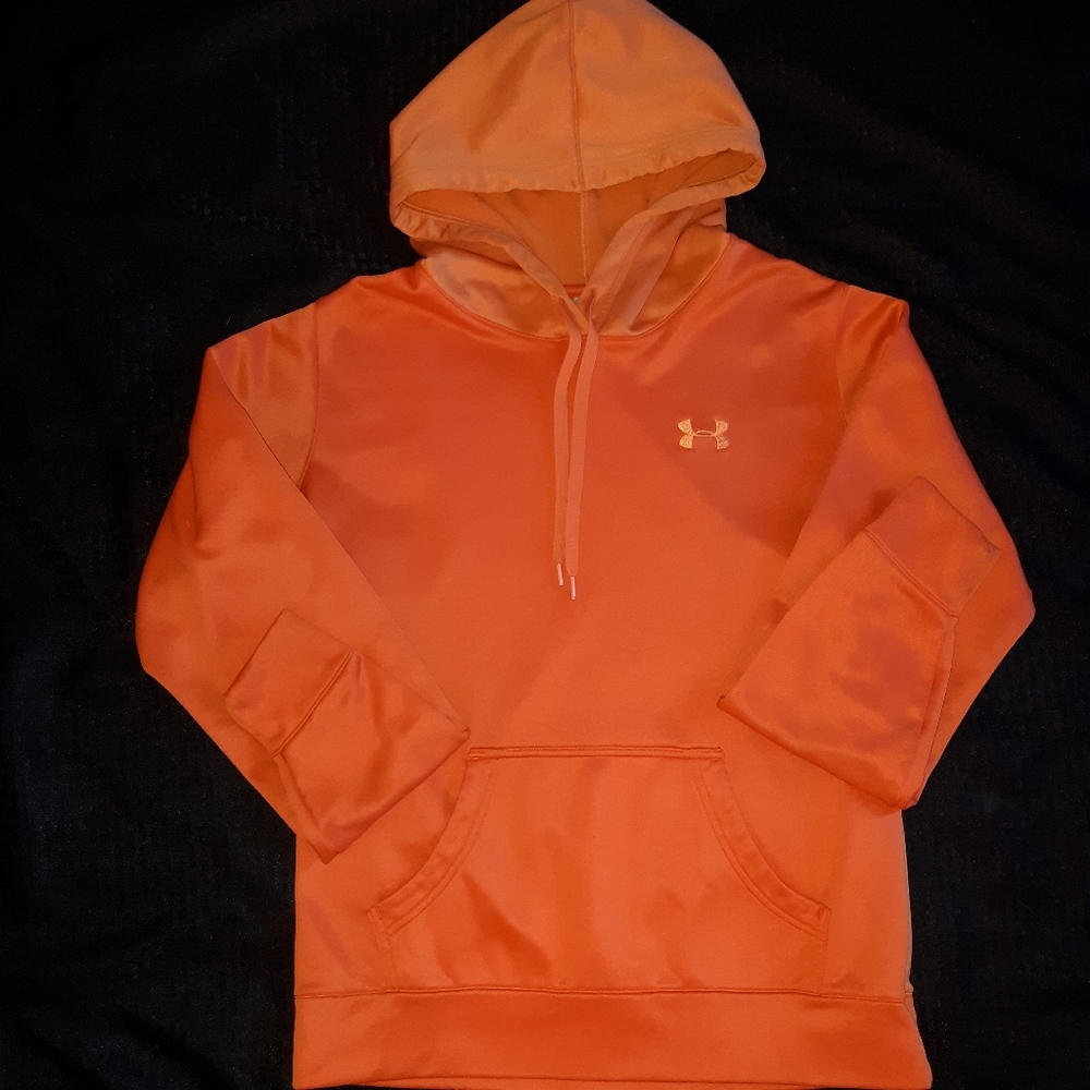 UNDER ARMOUR HOODIE
